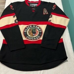 Chicago Black haws hockey jersey Keith #2 medium REEBOK made in‎ Canada